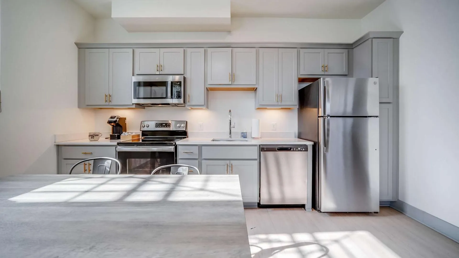 Apartment Bright And Modern Studio In Louisville # 112 United States